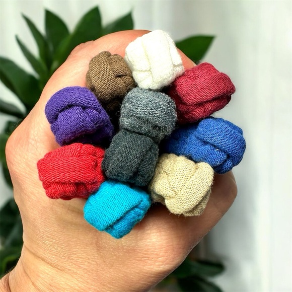 Burgundy Box Knot Keychain Gold Ring Braid T-Shirt Yarn Macrame Nautical Lanyard - Picture 7 of 8